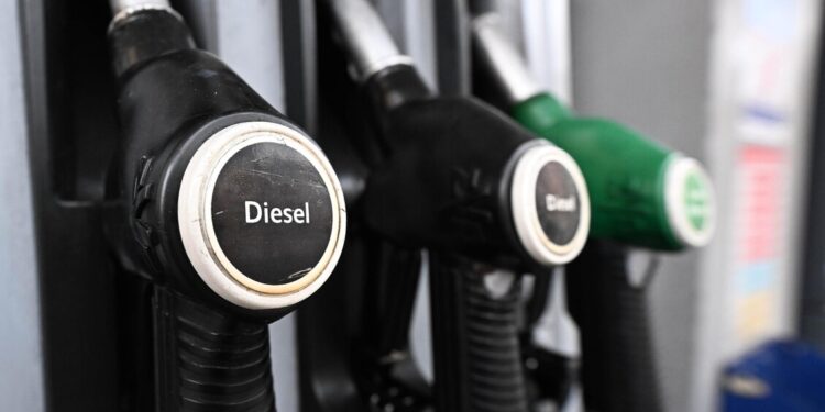 Nuova proroga taglio accise forse più breve e aiuterà di più il gasolio