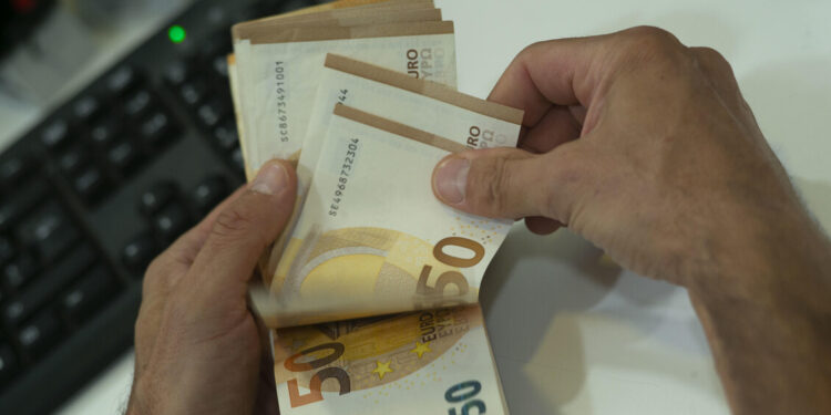 Abi, aumentano ancora i prestiti, a marzo +2,4%