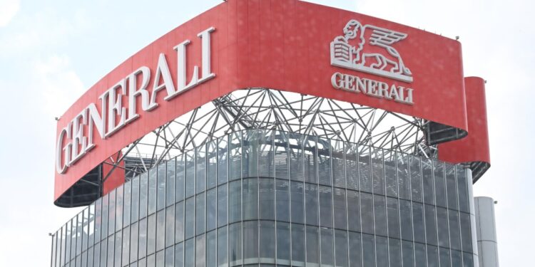 Risiko, Unicredit sopra il 9% di Generali: gli scenari