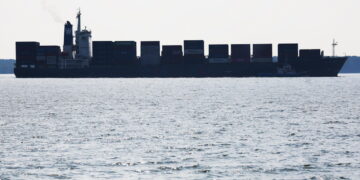 Media, Usa-Cina concordano di non far pagare pedaggi ad Hormuz