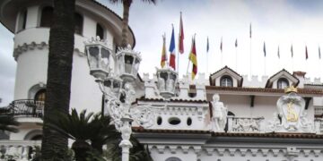 Castello delle Cerimonie, nuova richiesta di revisione della lottizzazione abusiva