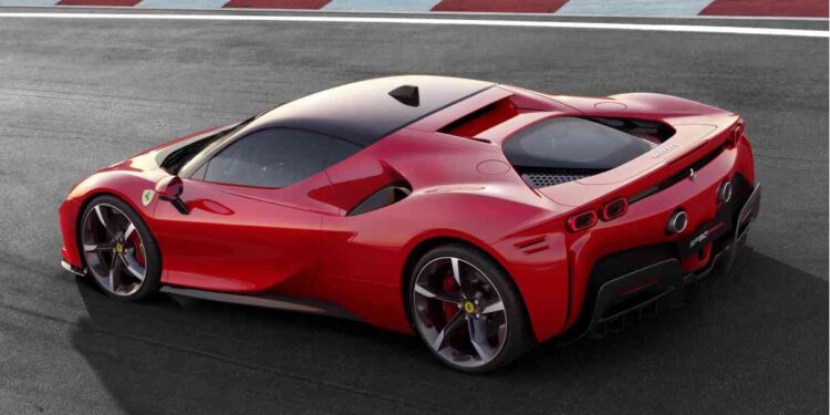 Ferrari, utile 1° trimestre sale a 413 milioni di euro