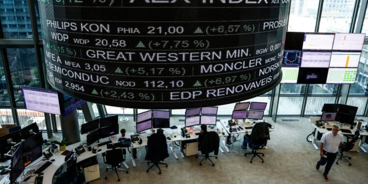 Spread Btp-Bund a 85 punti base, la crisi energetica manda i rendimenti al 3,92%