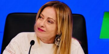Taglio delle accise fino al 10 maggio, scadenza anticipata: cosa succede dopo