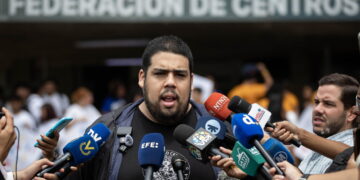 Venezuela, ultimatum degli studenti ‘liberare i detenuti politici’