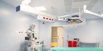 24enne muore dopo il parto, 12 indagati a Firenze