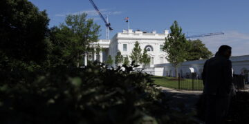 Corte Usa boccia i dazi globali al 10% di Trump, sono illegali