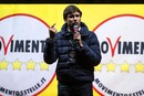 Di Battista in ospedale lucido risponde alle domande dei medici