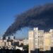 Ucraina, raid russo vicino a Kiev: esplode deposito di munizioni, almeno 37 morti