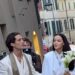 Damiano e Dove Cameron sposi, applausi dal pubblico in piazza a Montalcino