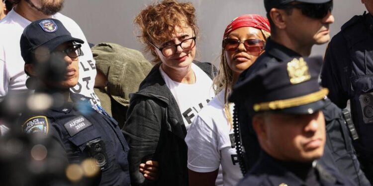 Susan Sarandon fermata a New York, protestava contro Netanyahu all’Onu