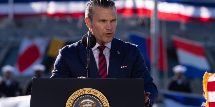 Hegseth, la fucilazione dell’autore della strage di Fort Hood sarà pubblica