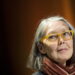 Anne Carson, i soldi del Nobel in beneficenza