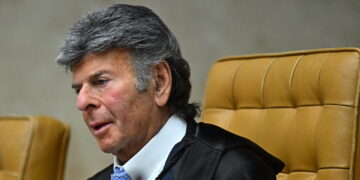 Brasile, giudice ordina l’accesso ai documenti secretati di Moraes sul caso Bolsonaro