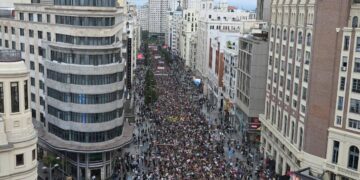 Spagna, decine di migliaia in piazza per il diritto alla casa. Il sindacato: “Presto sciopero generale”