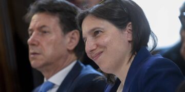 Campo largo, Conte risponde a Schlein: “Si va alle primarie, non c’è alternativa”